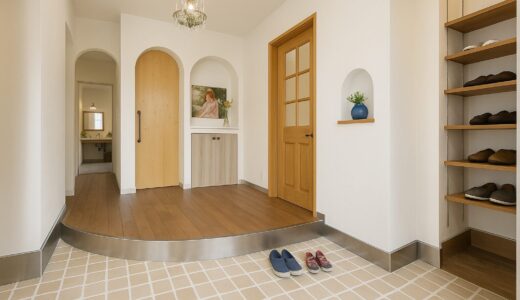 アルミ框の特徴と魅力｜軽くてなじむ選び方を解説