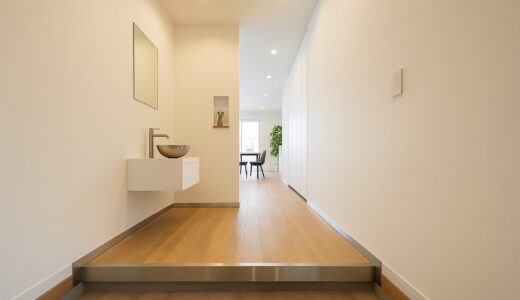 スチール框とは？特徴・違い・使い方まで丁寧に解説